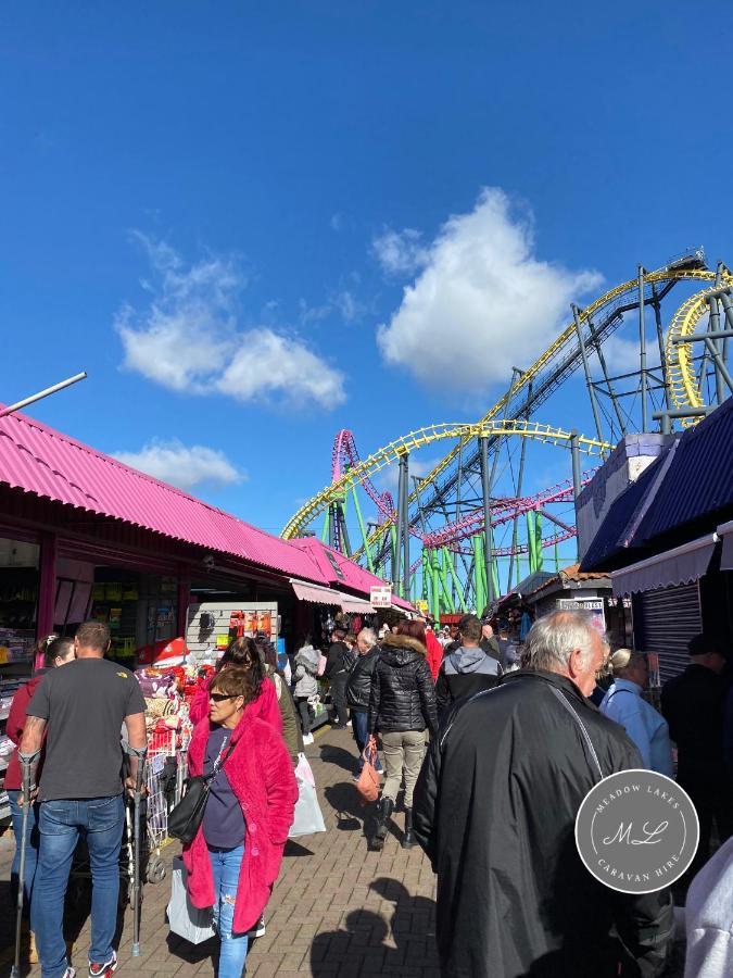 אינגולדמלס Seaview 145 - Pet Friendly, Bath And Close To Beach & Fantasy Island - Meadow Lakes Caravan & Lodge Hire מראה חיצוני תמונה